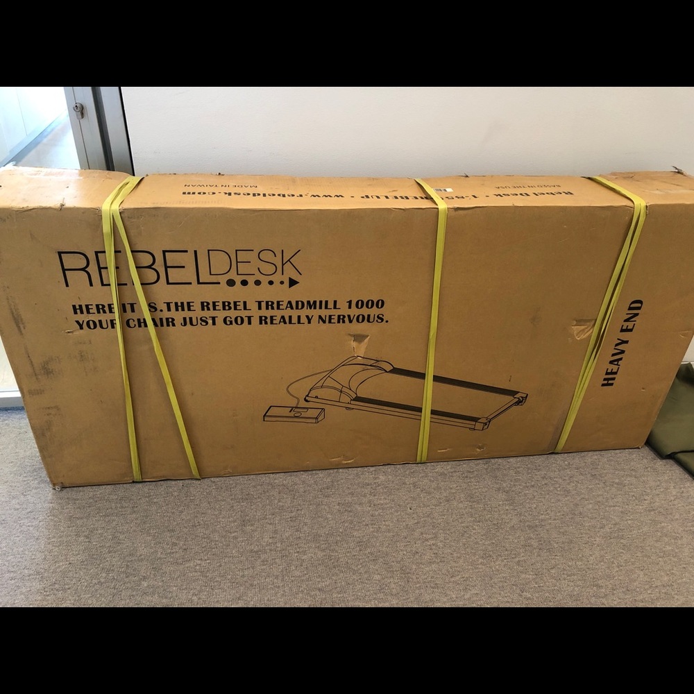 Rebeldesk treadmill